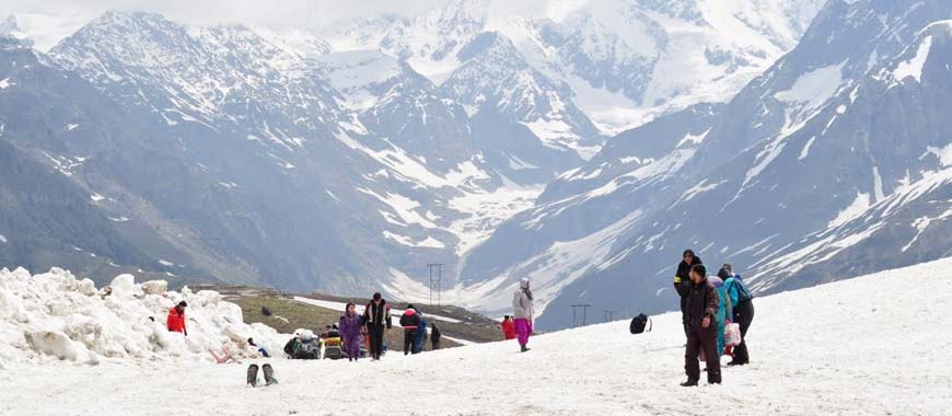 Manali Rohtang Pass Tour Packages